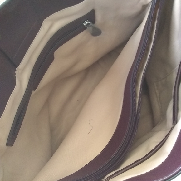 Handbag - Picture 5 of 8